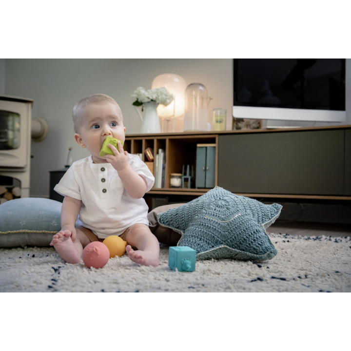 Set 2 Mingiute Si 2 Cuburi Girafa Sophie